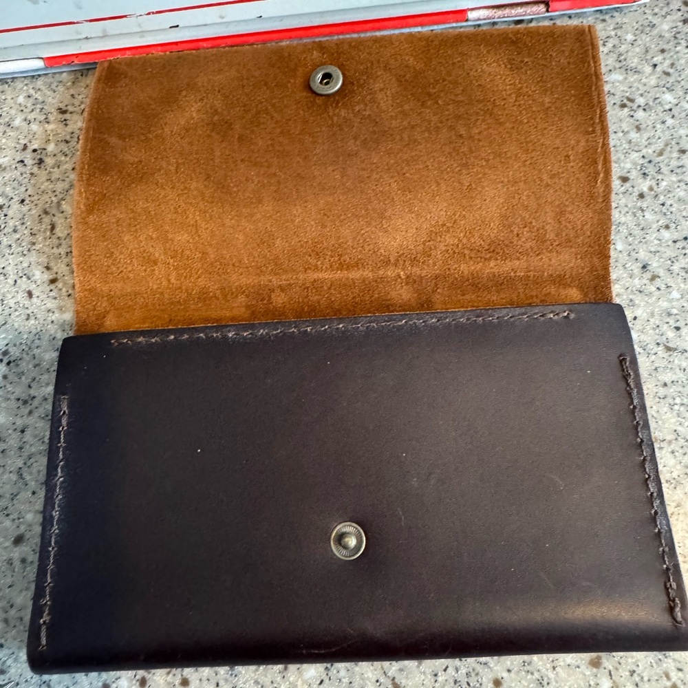 Brown Leather Ranchers Wallet - Picture 2 of 3